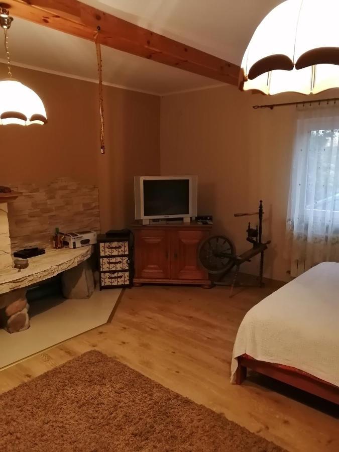 Noclegi Przy Kominku Miedzyles  Bagian luar foto